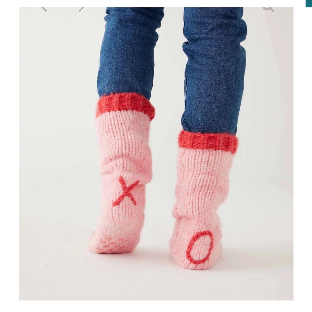 Valentine’s Day XO slipper socks